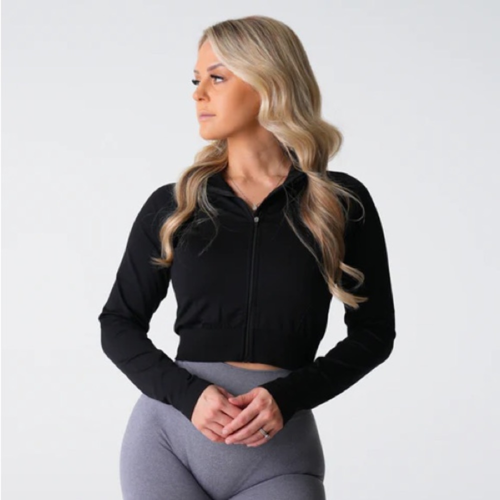 NVGTN Black Seamless Zip-Up